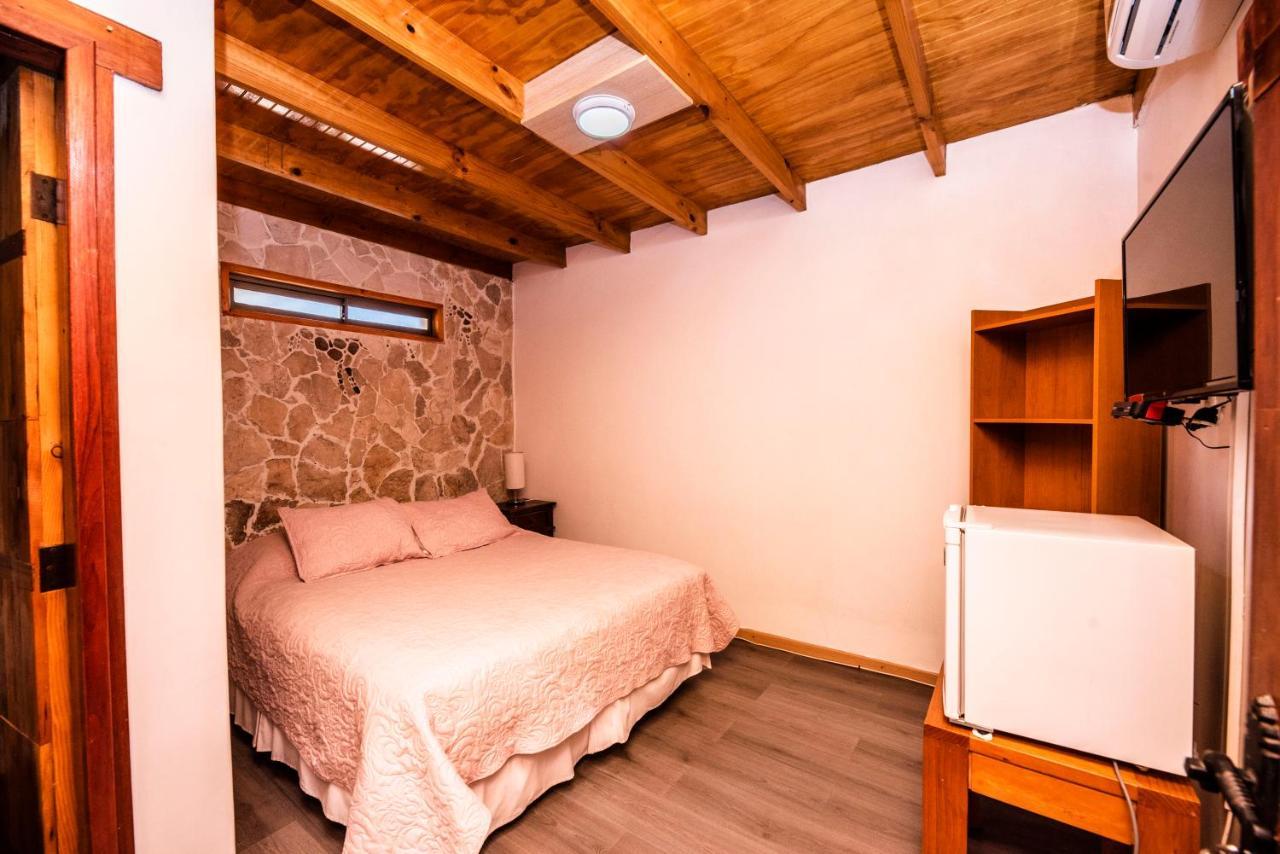 Hotel Parina Atacama Сан-Педро-де-Атакама Екстер'єр фото